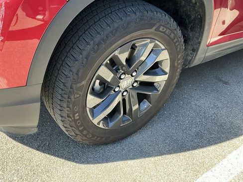 Used 2025 Honda Ridgeline Sport image 17