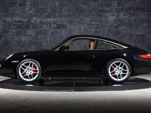 Used 2010 Porsche 911 Targa 4S image 14