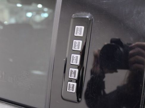 Used 2024 Ford F150 XLT w/ XLT Black Appearance Package image 16