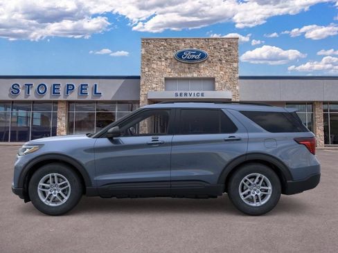 New 2026 Ford Explorer Active w/ Active Comfort Package RWD image 3