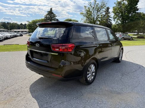 Used 2019 Kia Sedona L FWD image 8