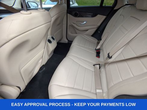 Used 2016 Mercedes-Benz GLC 300 image 17