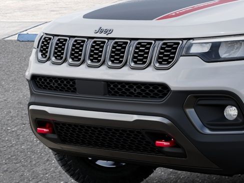 New 2026 Jeep Compass Trailhawk w/ Trailer Tow Group AWD/4WD image 11