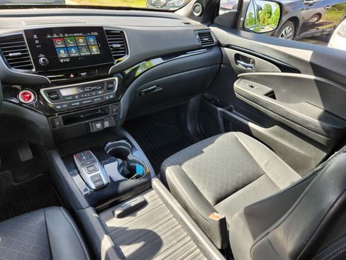 Used 2021 Honda Passport Touring image 14