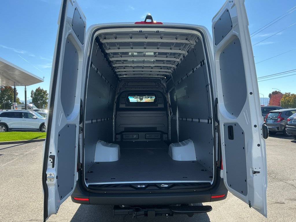 New 2026 Mercedes-Benz Sprinter 3500 image 26