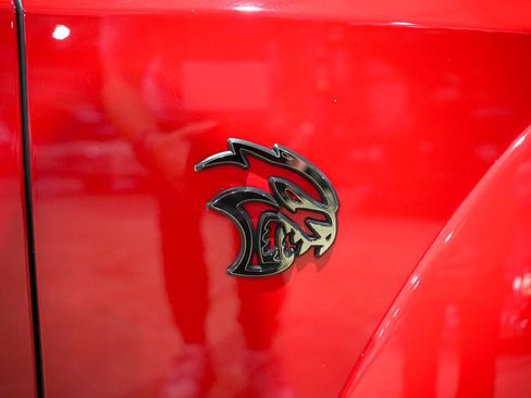 Used 2021 Dodge Challenger SRT Hellcat Redeye image 23