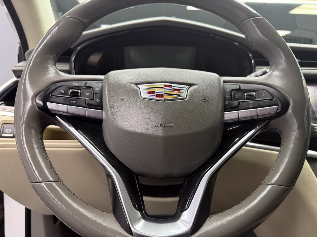 Used 2020 Cadillac XT6 Premium Luxury FWD image 23