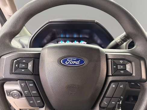 Used 2020 Ford F250 XL w/ STX Appearance Package AWD/4WD image 24