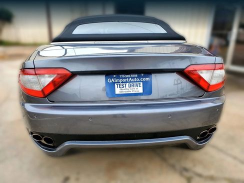 Used 2011 Maserati GranTurismo Convertible RWD image 16