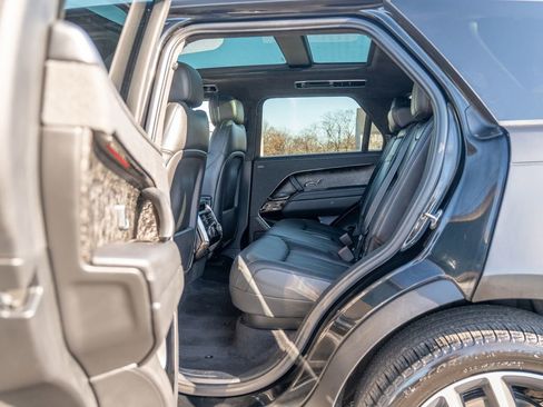Used 2023 Land Rover Range Rover Sport First Edition image 34