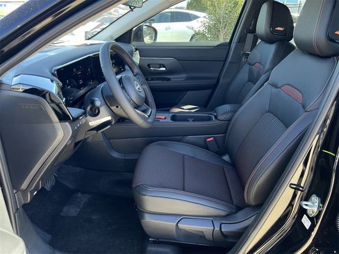 New 2026 Nissan Kicks SR w/ SR Premium Package image 15