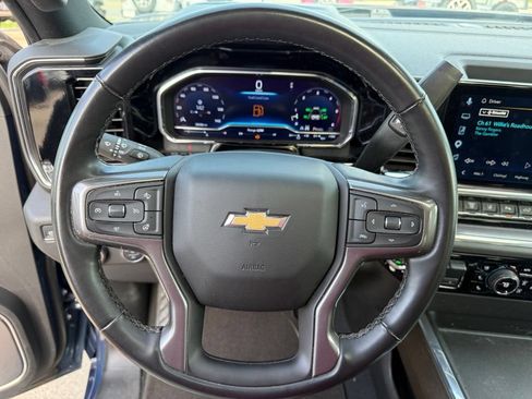 Used 2025 Chevrolet Silverado 2500 High Country w/ High Country Premium Package AWD/4WD image 15