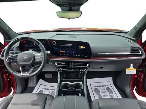 New 2026 Chevrolet Traverse Z71 w/ Enhanced Driving Package AWD/4WD image 12