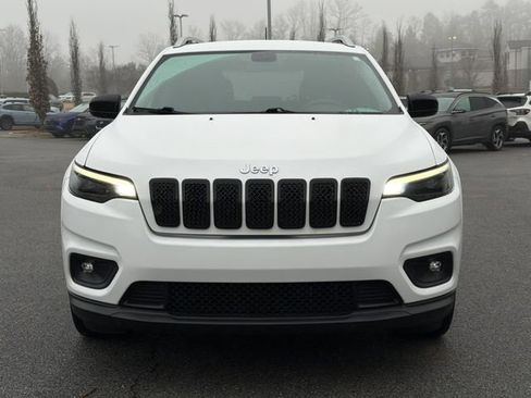 Used 2019 Jeep Cherokee Latitude w/ Popular Appearance Group image 13