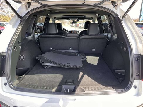 Used 2023 Honda Passport EX-L image 7