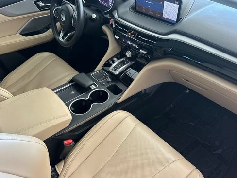 Used 2024 Acura MDX FWD w/ Technology Package image 17