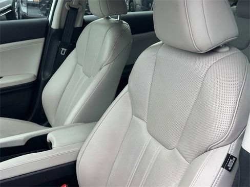 Used 2022 Honda Insight Touring image 27