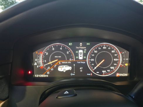 Used 2015 Cadillac Escalade Premium AWD/4WD image 35