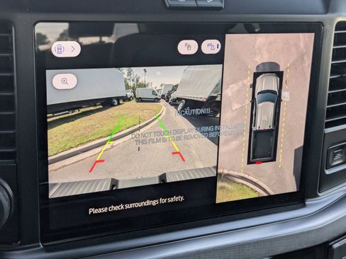 New 2025 Ford F250 Platinum image 23