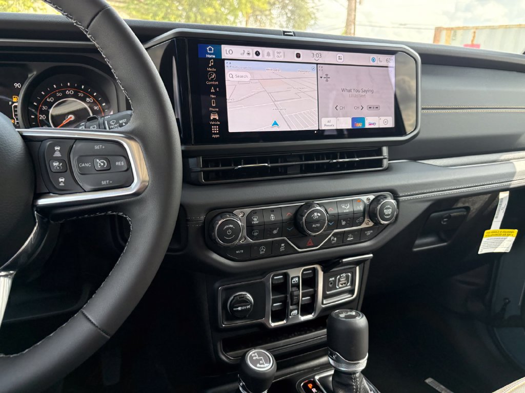 New 2026 Jeep Wrangler Unlimited Sahara AWD/4WD image 16
