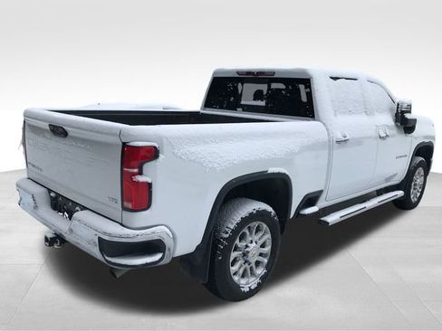 Used 2025 Chevrolet Silverado 2500 LTZ w/ LTZ Premium Package image 2