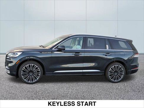 New 2023 Lincoln Aviator Black Label w/ Dynamic Handling Package image 3
