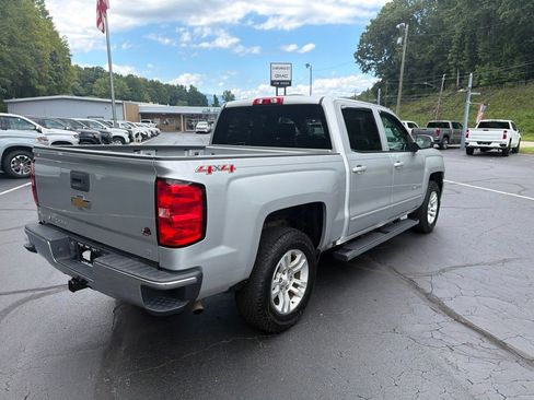 Used 2017 Chevrolet Silverado 1500 LT w/ All Star Edition AWD/4WD image 4