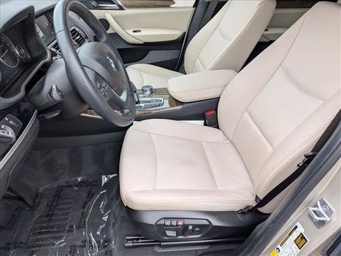 Used 2017 BMW X3 sDrive28i RWD image 17