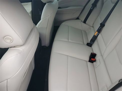Certified 2025 Cadillac CT4 Luxury image 32