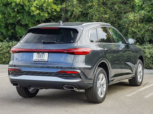 New 2025 Audi Q5 Premium image 4