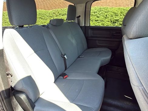 Used 2018 RAM 1500 Tradesman w/ Popular Equipment Group AWD/4WD image 29