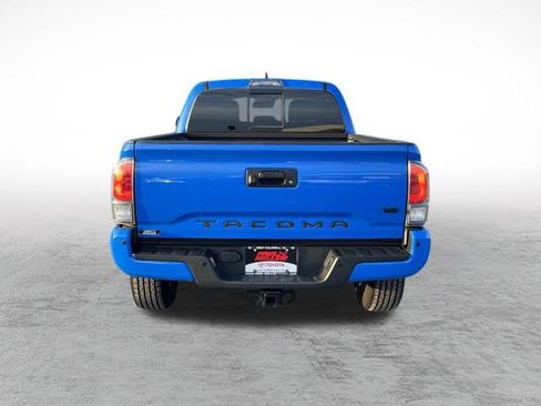 Certified 2021 Toyota Tacoma TRD Off-Road image 6