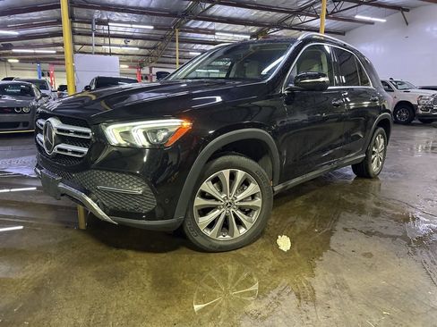 Used 2022 Mercedes-Benz GLE 350 4MATIC image 3