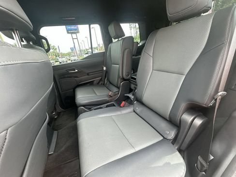 Used 2024 Lexus GX 550 w/ Accessory Package (31) AWD/4WD image 27