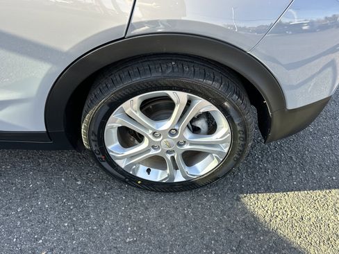 Used 2020 Chevrolet Bolt LT image 25