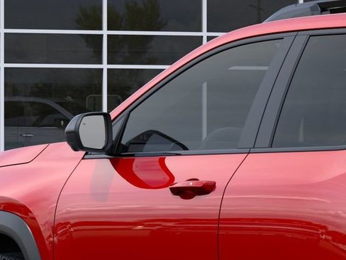 New 2027 Chevrolet Equinox RS w/ Safety and Technology Package FWD image 12