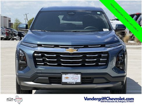 New 2026 Chevrolet Equinox LT w/ Safety and Technology Package FWD image 7