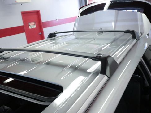 Used 2022 Toyota Highlander XLE image 16