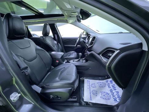 Used 2021 Jeep Cherokee Latitude Lux w/ Sun & Sound Group image 30