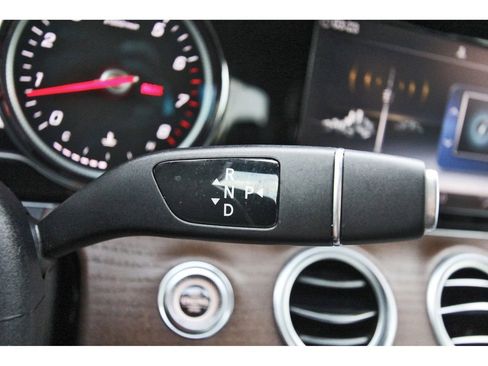 Used 2019 Mercedes-Benz E 300 image 22