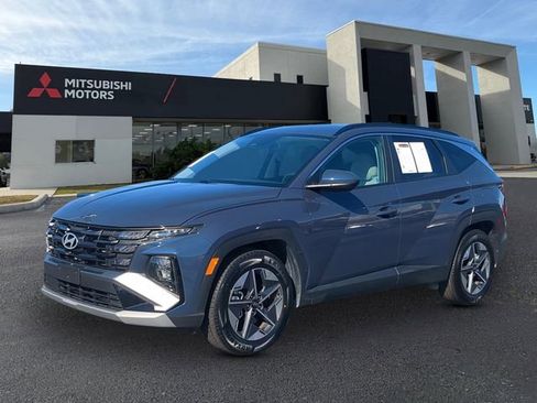 Used 2025 Hyundai Tucson SEL image 1