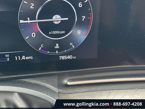 Used 2023 Kia Carnival SX w/ Paint Protection Package FWD image 19