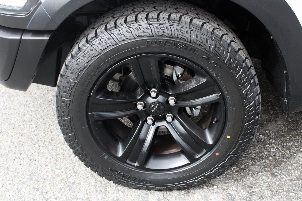 Used 2021 RAM 1500 Warlock AWD/4WD image 40