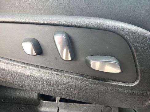 Used 2025 Cadillac XT5 Premium Luxury image 51