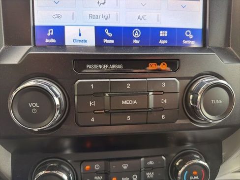 Used 2020 Ford F250 Lariat w/ Chrome Package AWD/4WD image 27