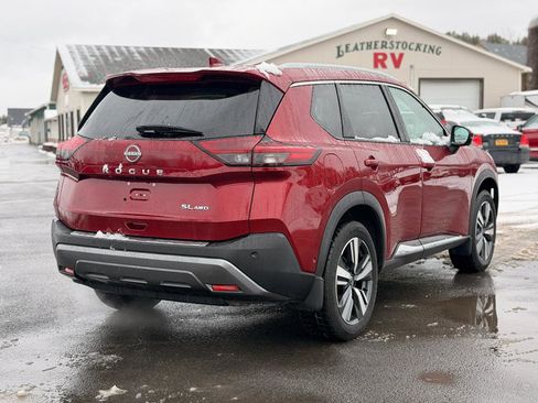 Used 2022 Nissan Rogue SL w/ SL Premium Package image 5