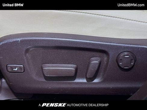 Used 2020 Lexus RX 350L Luxury w/ Accessory Package FWD image 4