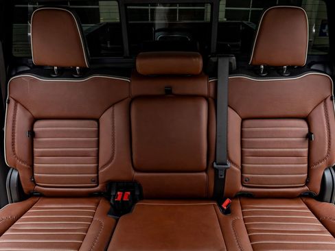 Used 2024 GMC Sierra 2500 Denali Ultimate image 35