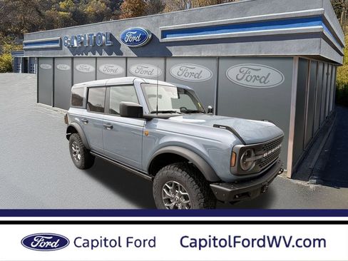 New 2025 Ford Bronco Badlands AWD/4WD image 1