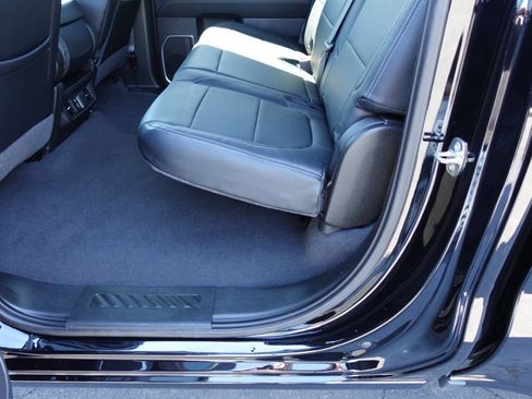 Used 2023 Chevrolet Silverado 1500 LT AWD/4WD image 22